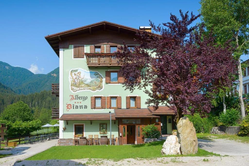 Hotel Diana Auronzo di Cadore Exteriör bild